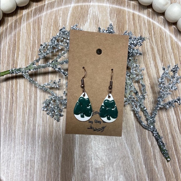 Handmade Polymer Clay earrings - Picture 6 of 7